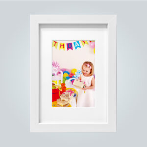 White 6x4 Photo Frame